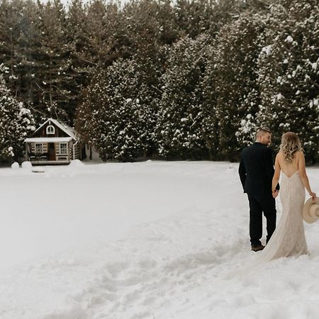 A Rustic Cabin In The Woods Оранджвилль Экстерьер фото